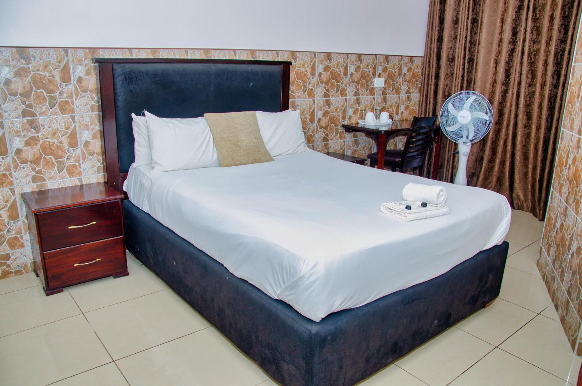 Riverstone Guest Lodge Harare Exterior foto