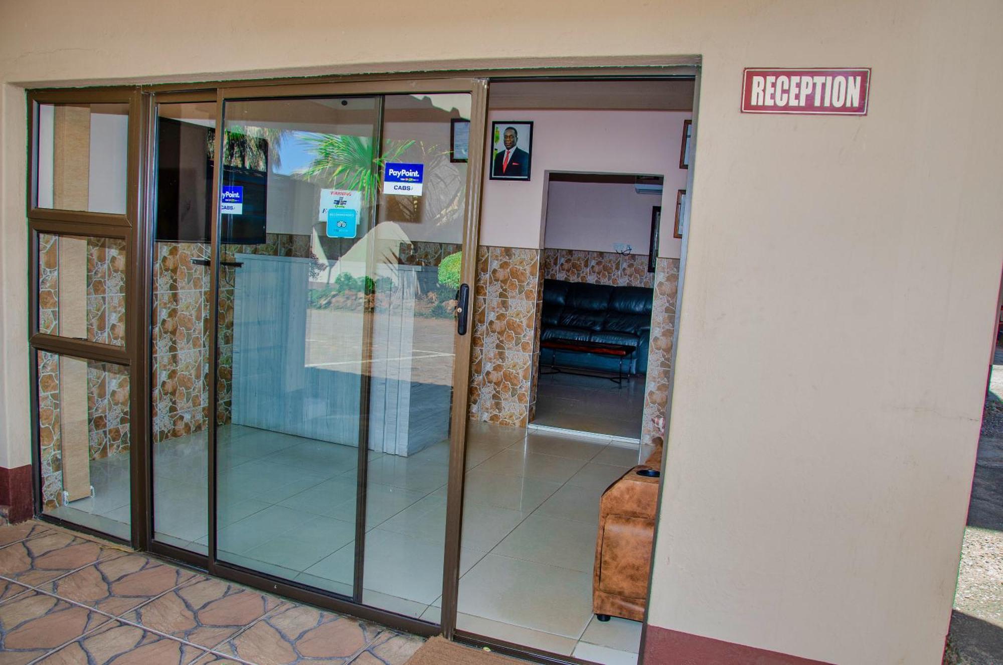 Riverstone Guest Lodge Harare Exterior foto